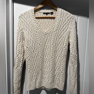 JEANNE PIERRE fisherman’s V-neck cable sweater